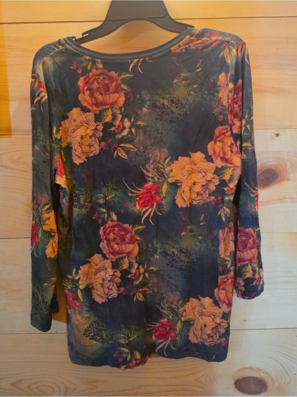 Johnny Was The Janie Favorite 3/4 Sleeve V-Neck Tee Top Catalina Floral Boho M - Picture 10 of 15